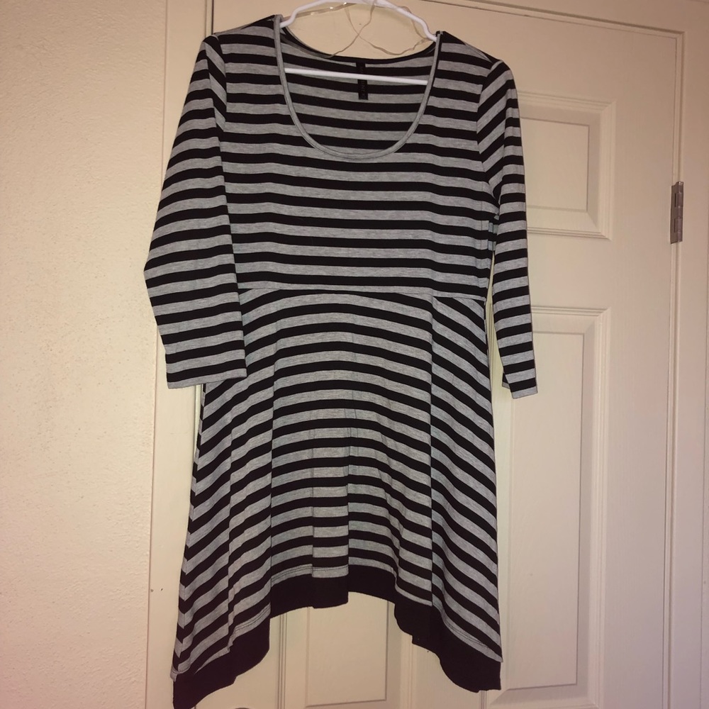Striped flowy top